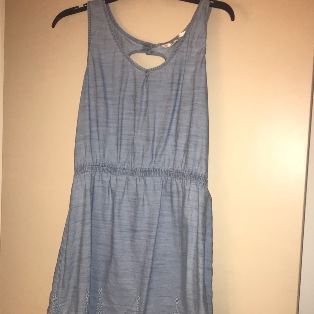 Chambray dress with embroidery